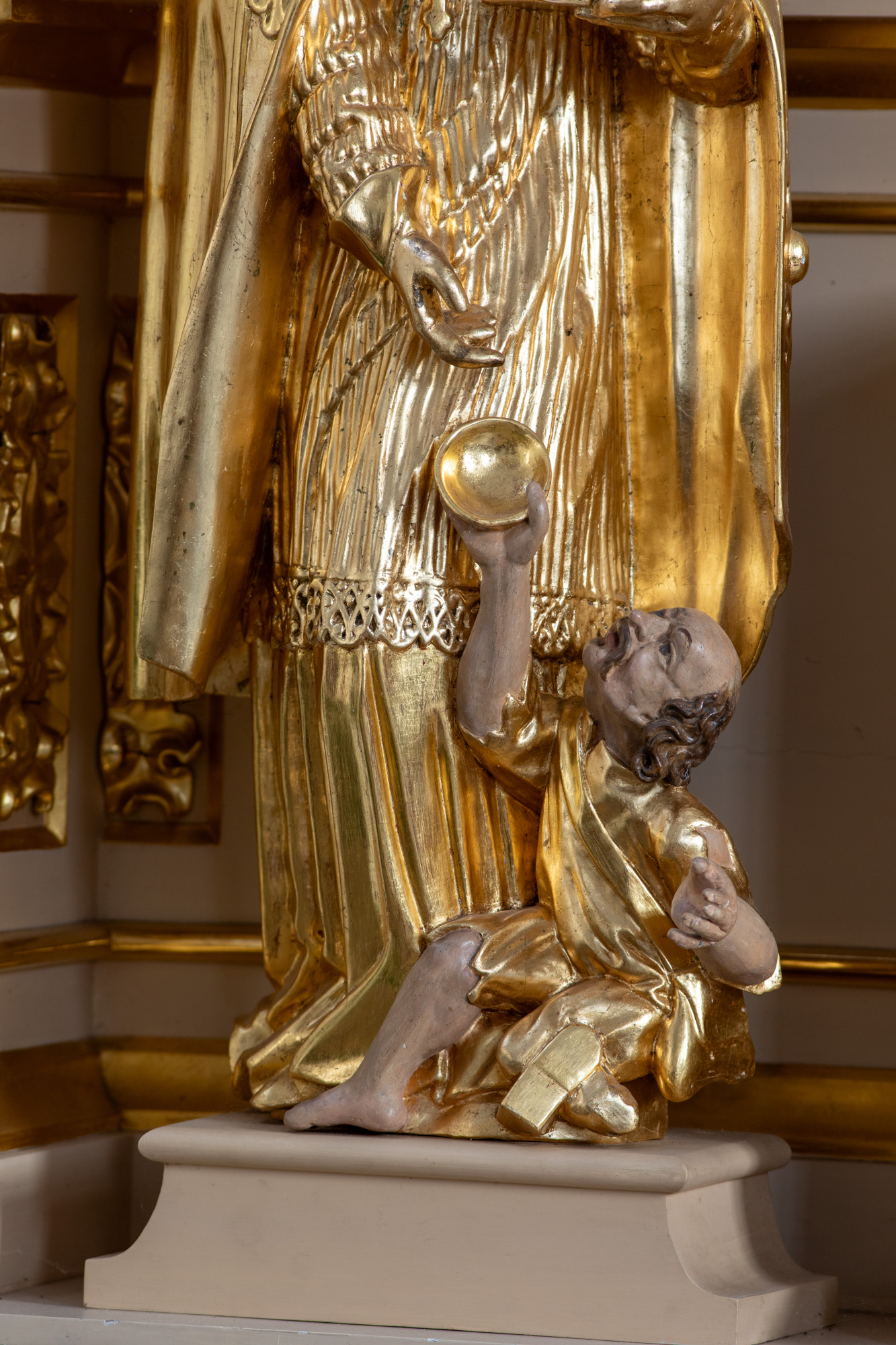 Rzeźba świętego Mikołaja
