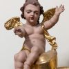 Rzeźba – Aniołki - w zwieńczeniu ołtarza świętej Urszuli