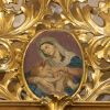 Obraz Matki Boskiej karmiącej - w ołtarzu bocznym