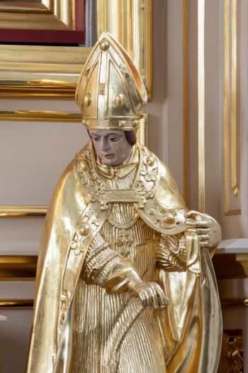 Rzeźba świętego Stanisława Biskupa