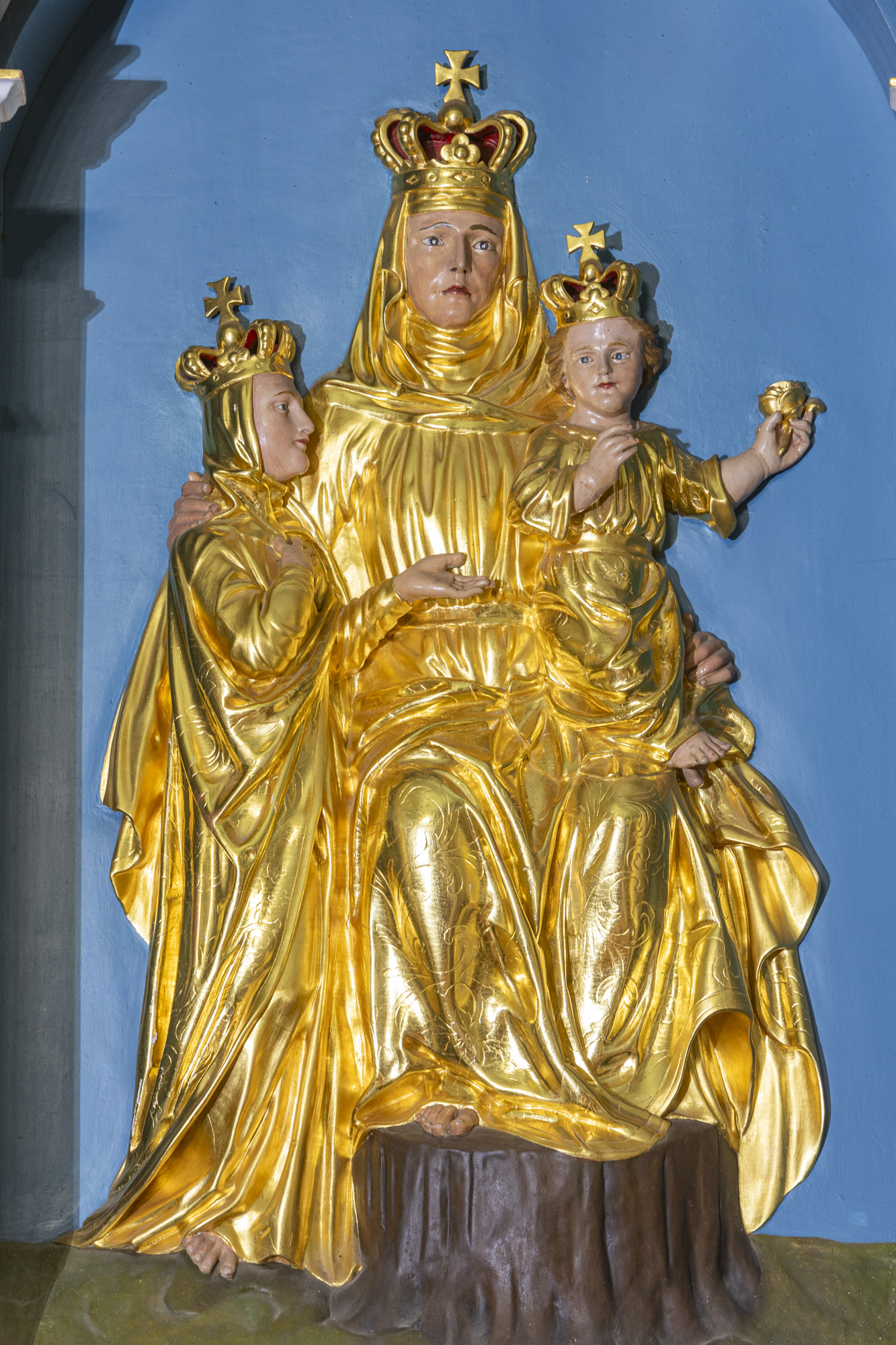 Rzeźba – Święta Anna Samotrzeć