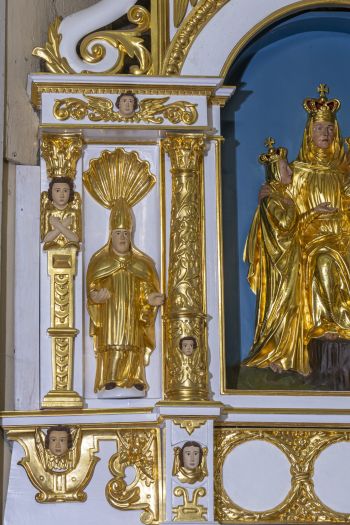 Ołtarz boczny – pw. Świętej Anny